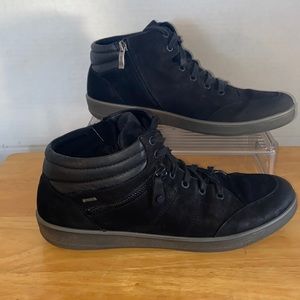 Ara Goretex hydrobuk Womens Suade high top fashion sneakers. Black size 11